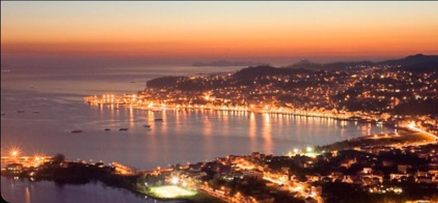 Apartmán Piso A Pie De Playa Con Terraza Exclusiva Moaña Exteriér fotografie